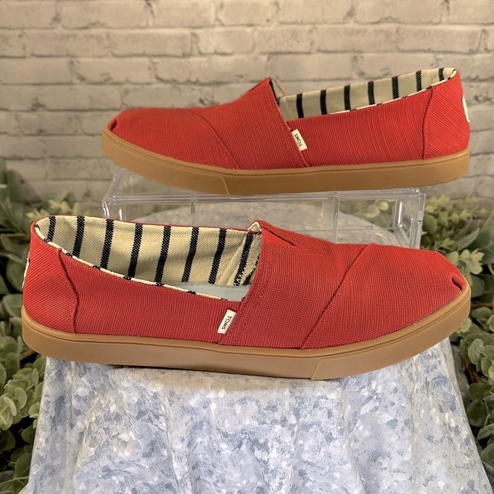 TOMS “Heritage” Classic Red Alpargata Cupsole Slip-on Canvas Sneaker WMS 12❤️EUC - Picture 4 of 10